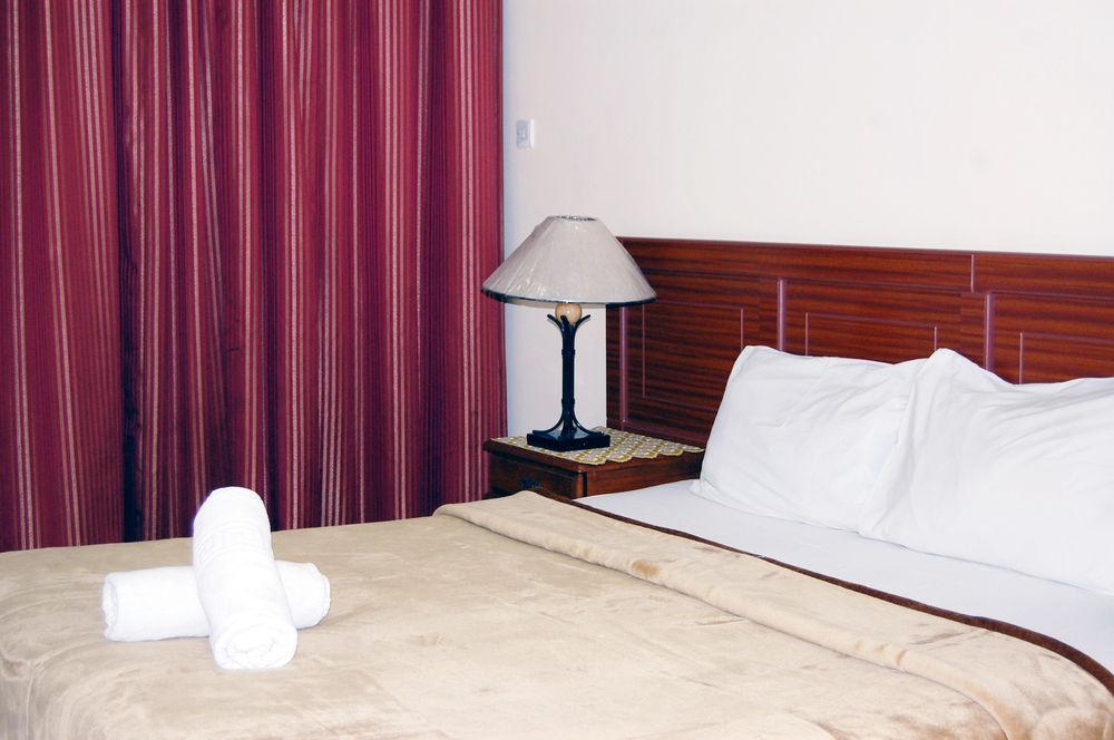 Al Ferdous Hotel Apartment Sardzsa Kültér fotó