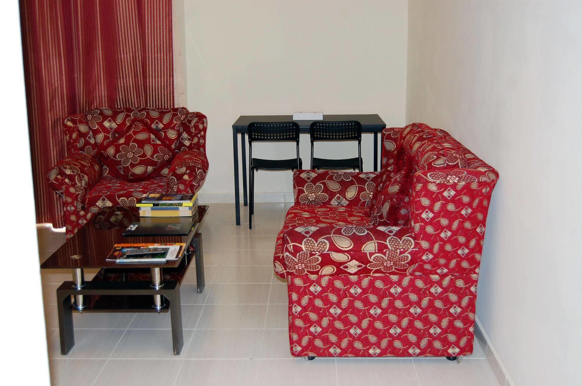 Al Ferdous Hotel Apartment Sardzsa Kültér fotó