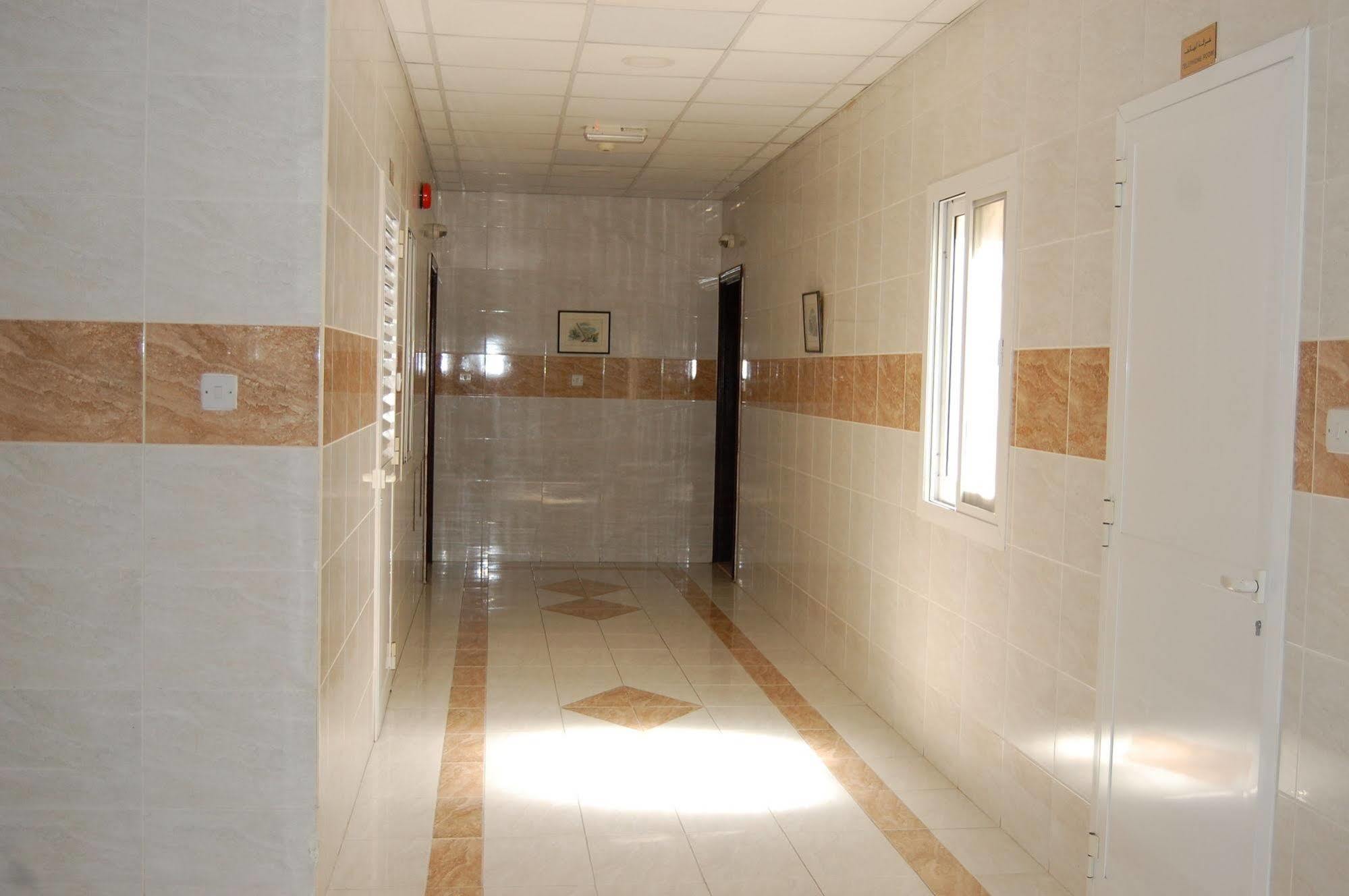 Al Ferdous Hotel Apartment Sardzsa Kültér fotó